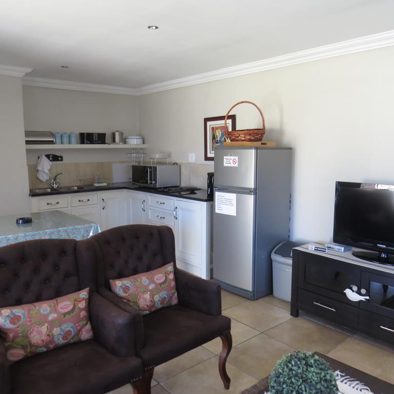 בית הארחה קלרנס 	Bella Vista Self Catering מראה חיצוני תמונה