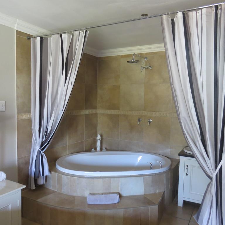 בית הארחה קלרנס 	Bella Vista Self Catering מראה חיצוני תמונה